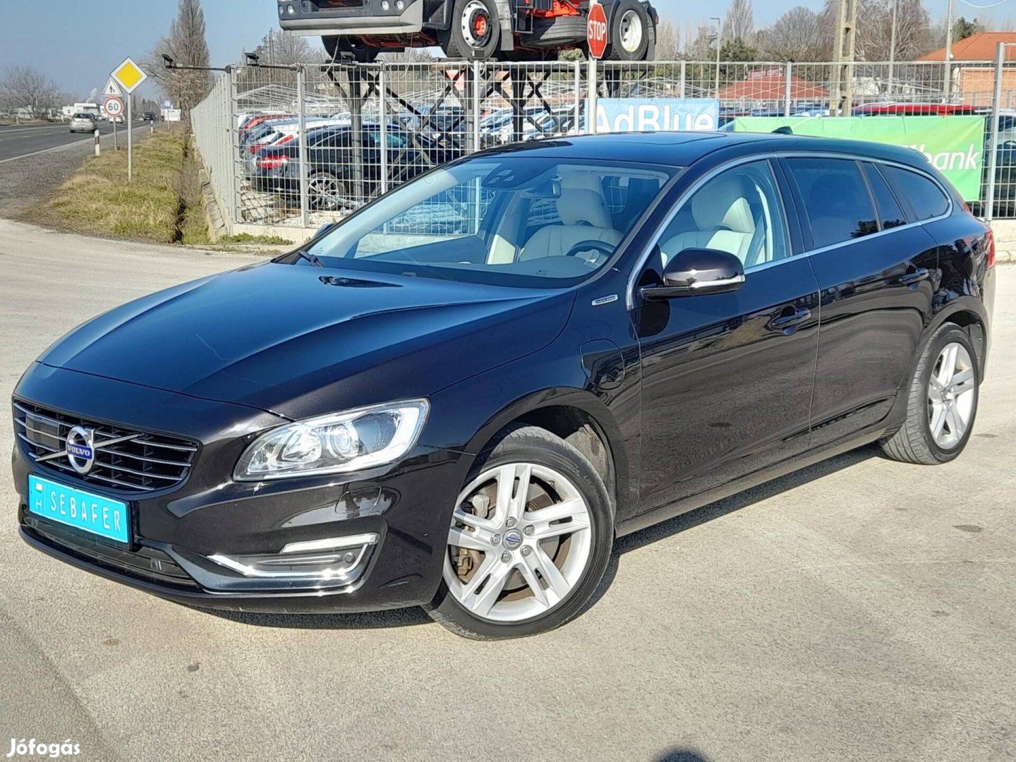 Volvo V60 2.4 D [D6] Phev AWD Summum Geartronic...